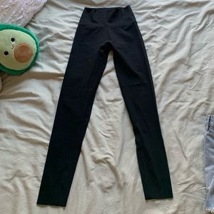 Aerie offline black leggings!